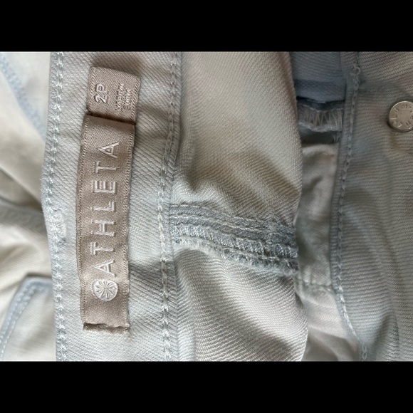 Athleta Light Wash Scultpec Straight Leg Jeans 2 Petite - Picture 5 of 7